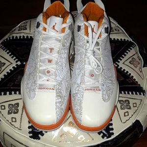 Jordan Brand Sneakers, Early edition, White w/burnt orange trim. Size 9.5